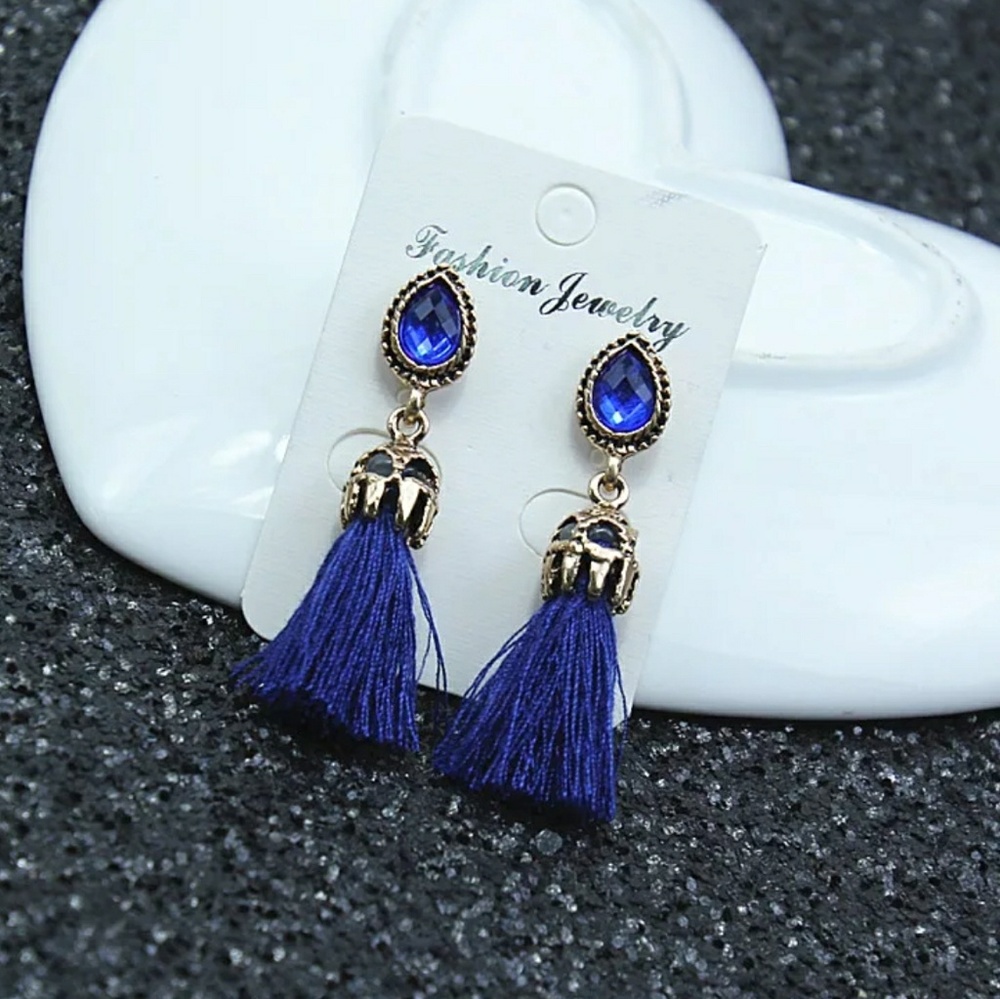 3 for $15💕 Tassle Earrings - Picture 2 of 4